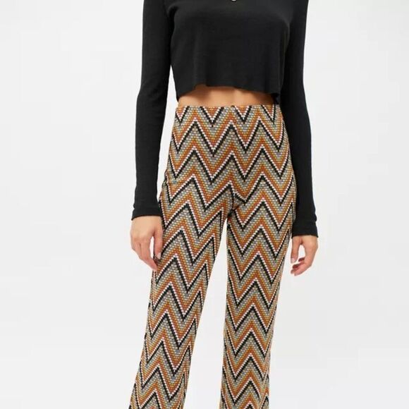 NEW Urban Outfitters Women's Bryn Pull-on Flare Pant Herringbone Orange - Picture 1 of 5